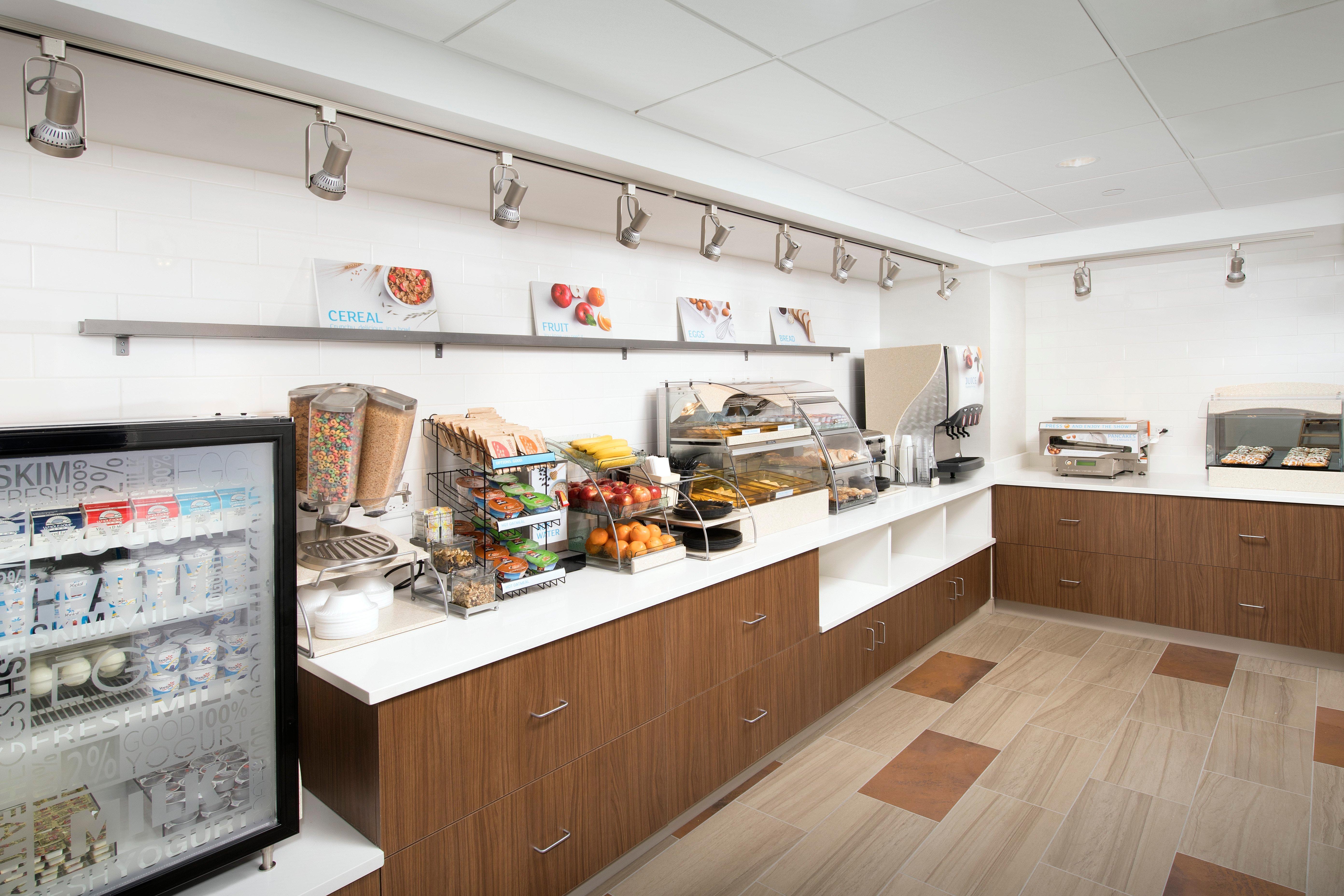 Hotel Express & - Area By Ihg