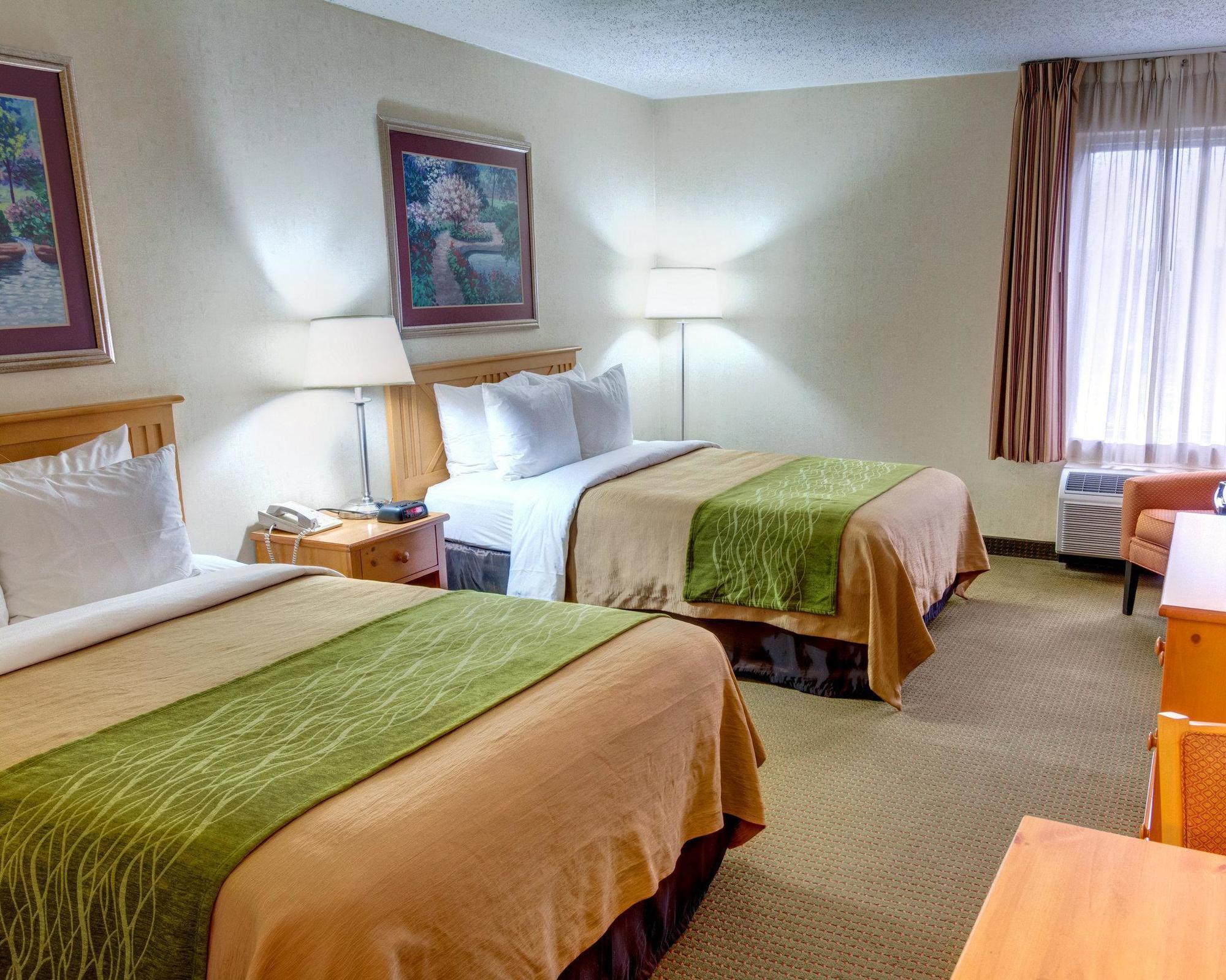 Hotel Express & - Area By Ihg 2*