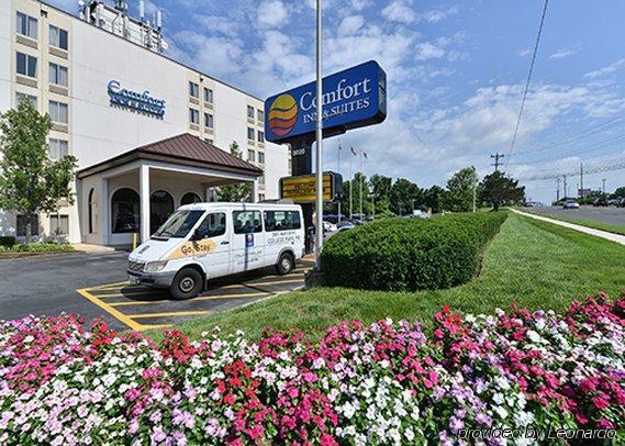 Express & - Area By Ihg Hotel College Park