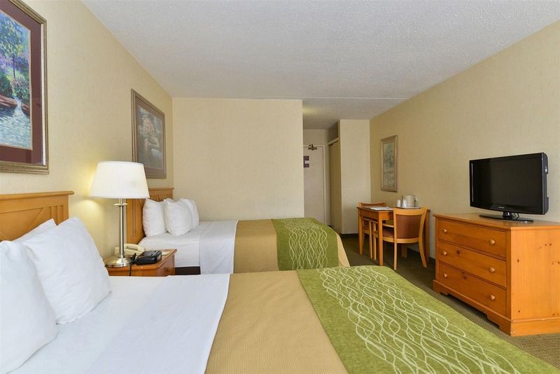 Express & - Area By Ihg Hotel