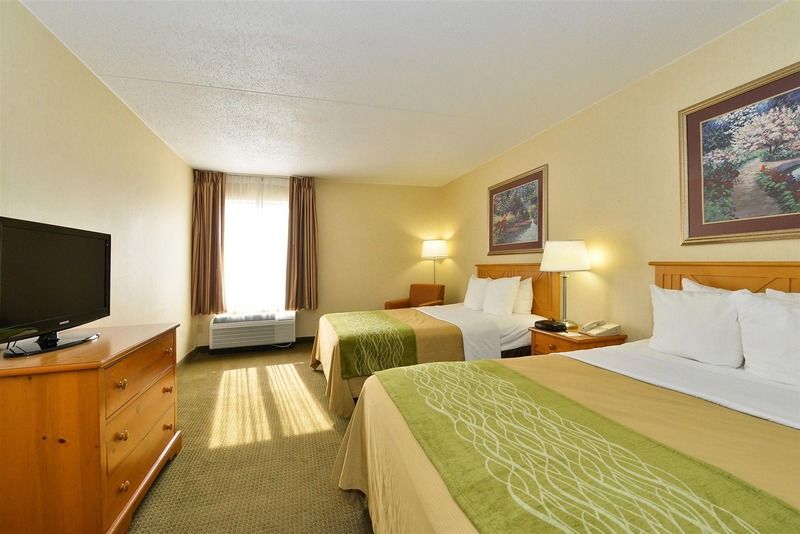 Hotel Express & - Area By Ihg 2*